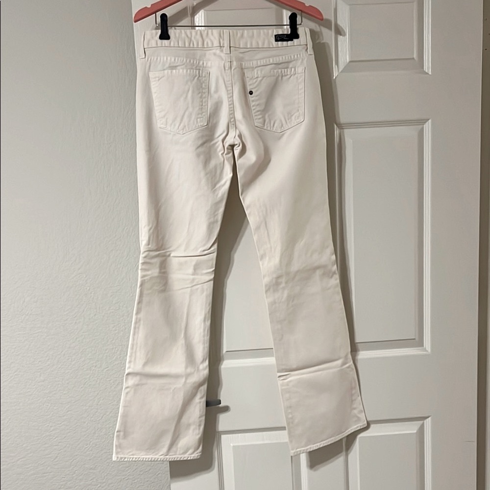 Citizens of Humanity Stylish Cream,  slightly Flare jeans/ size29